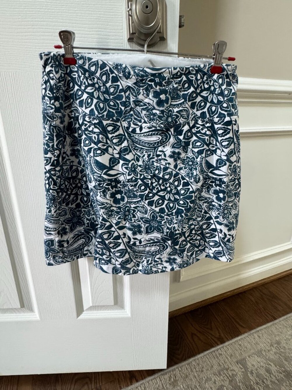 Mini skirt with lining